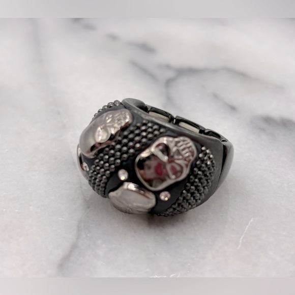 Skull Band Fashion Ring with Crystals - Picture 7 of 8